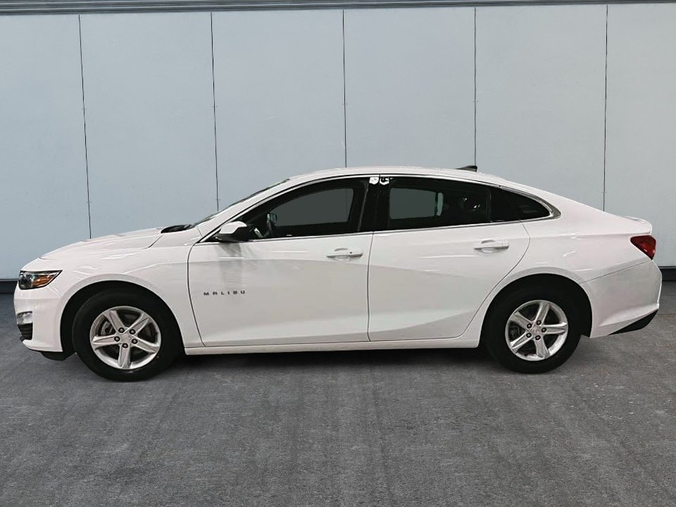 Chevrolet Malibu LS 2024 à Québec, Québec - 8 - w1024h768px