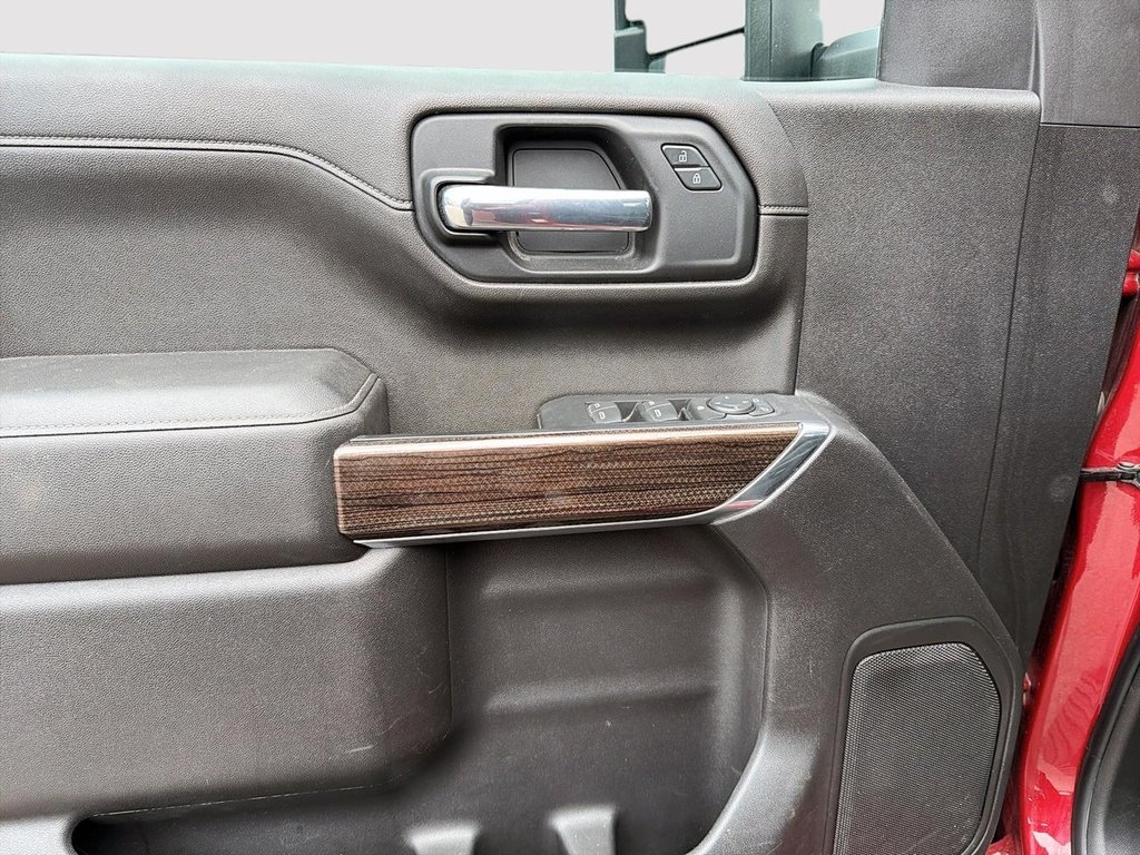 2022 Chevrolet Silverado 1500 LTD LT Trail Boss in Quebec, Quebec - 12 - w1024h768px