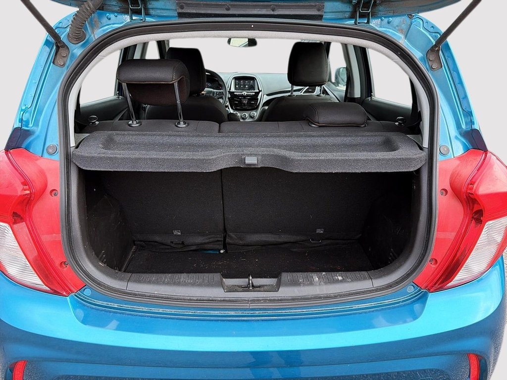 Chevrolet Spark LT 2019 à Québec, Québec - 6 - w1024h768px