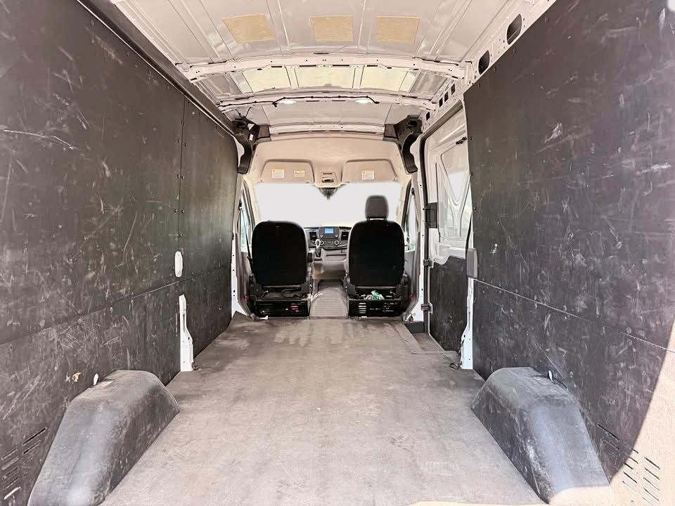 2024 Ford Transit Cargo Van in Quebec, Quebec - 8 - w1024h768px