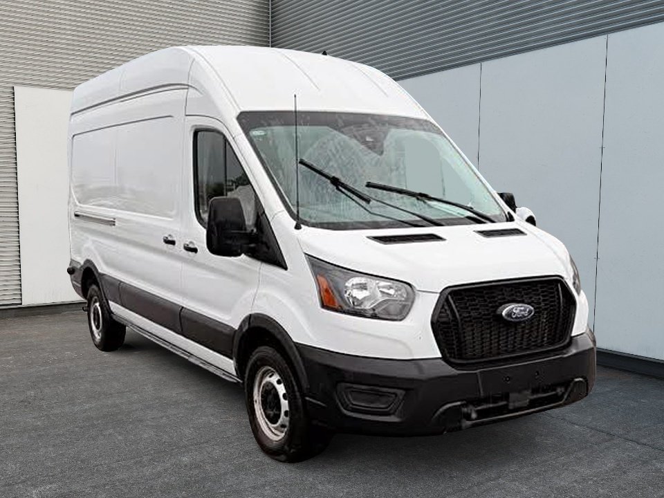 2025 Ford Transit Cargo Van in Quebec, Quebec - 3 - w1024h768px