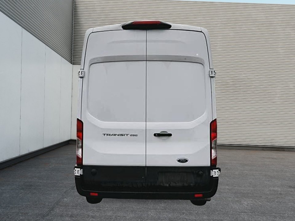 2025 Ford Transit Cargo Van in Quebec, Quebec - 7 - w1024h768px