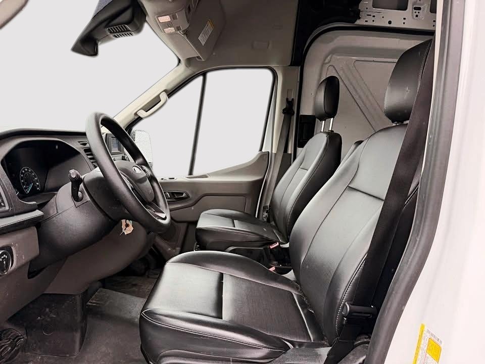 2025 Ford Transit Cargo Van in Quebec, Quebec - 11 - w1024h768px