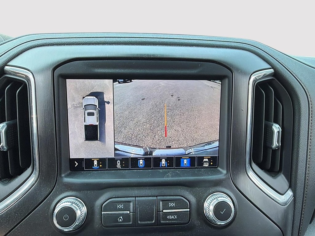 2021 GMC Sierra 1500 AT4 in Quebec, Quebec - 20 - w1024h768px