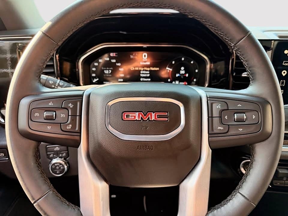 GMC Sierra 1500 ELEVATION 2024 à Québec, Québec - 14 - w1024h768px