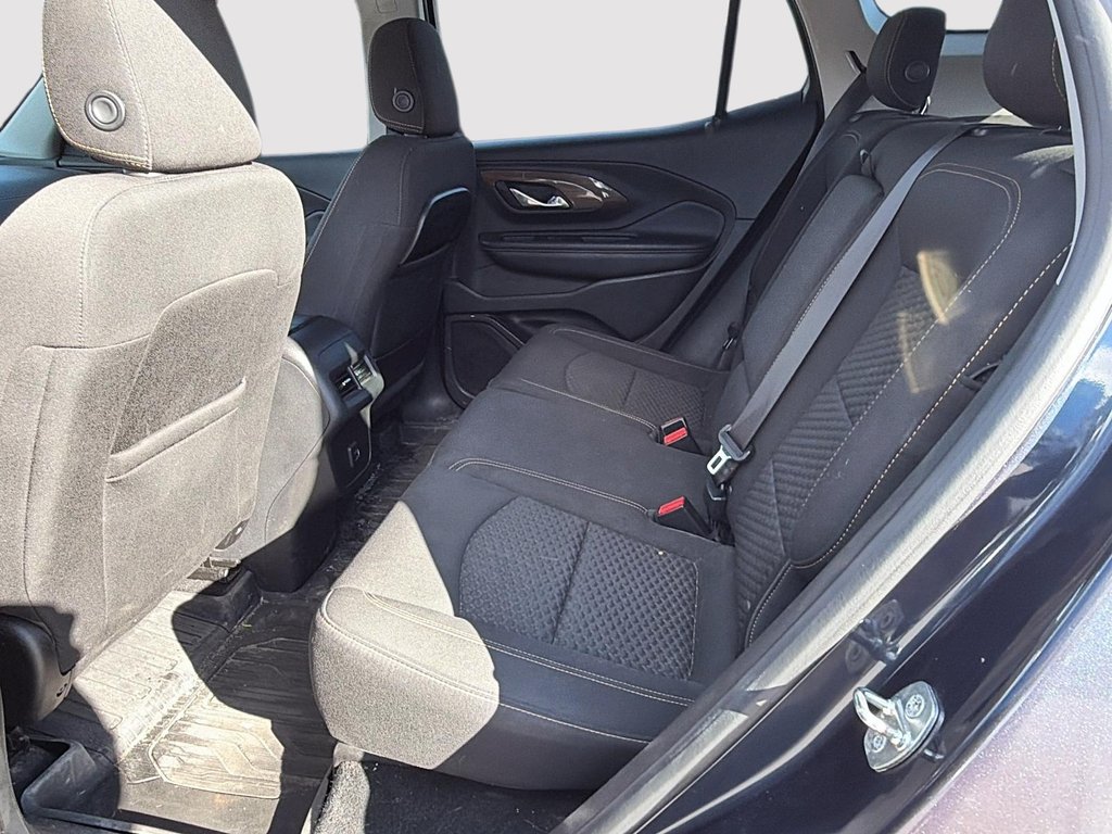 2019 GMC Terrain SLE in Quebec, Quebec - 9 - w1024h768px