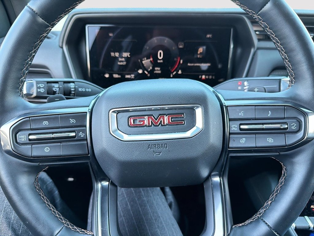 2026 GMC Terrain AWD AT4 in Quebec, Quebec - 13 - w1024h768px