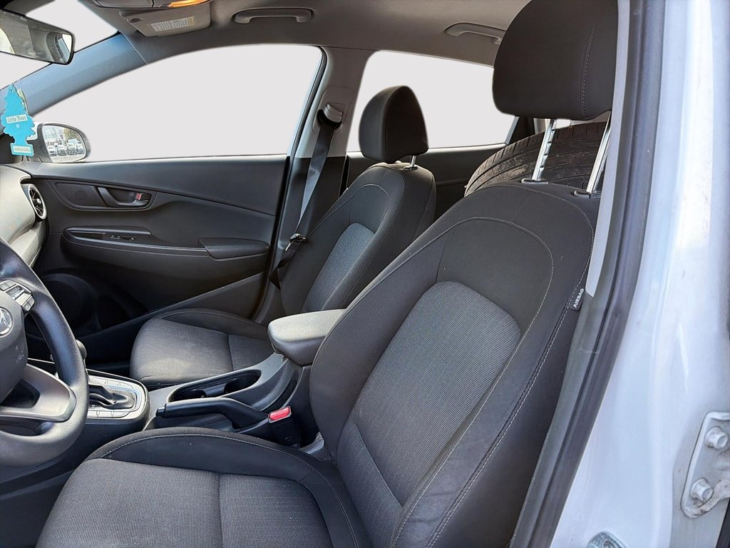Hyundai Kona Essential 2022 à Québec, Québec - 9 - w1024h768px
