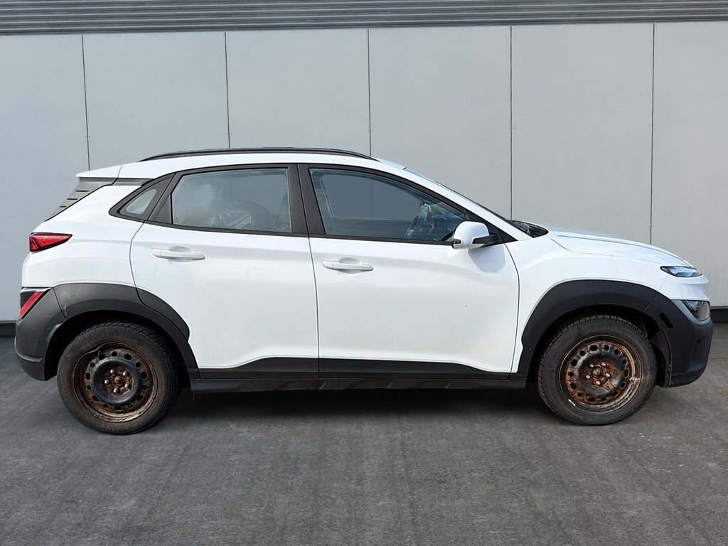 Hyundai Kona Essential 2022 à Québec, Québec - 4 - w1024h768px