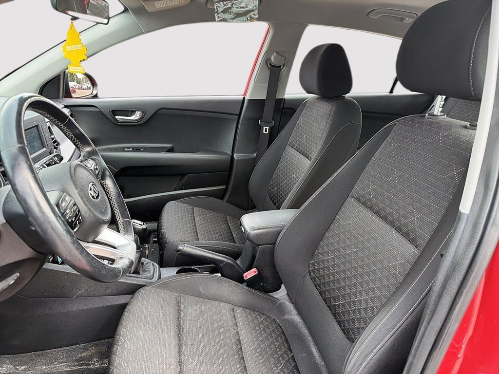 2019 Kia Rio 5-door in Quebec, Quebec - 10 - w1024h768px