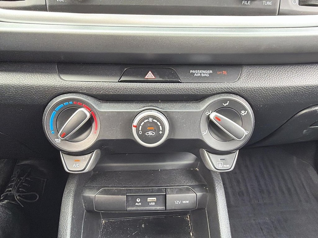 2019 Kia Rio 5-door in Quebec, Quebec - 16 - w1024h768px