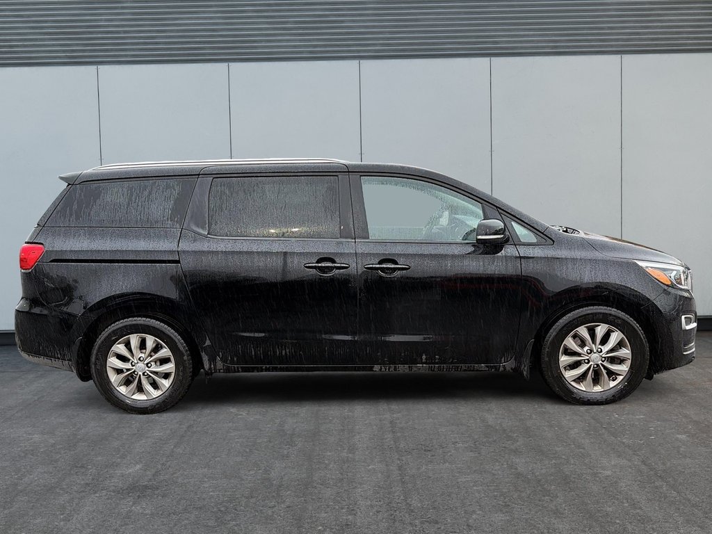 2020 Kia Sedona in Quebec, Quebec - 4 - w1024h768px