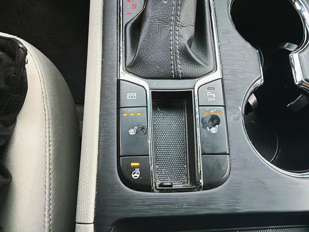 2020 Kia Sedona in Quebec, Quebec - 20 - w1024h768px