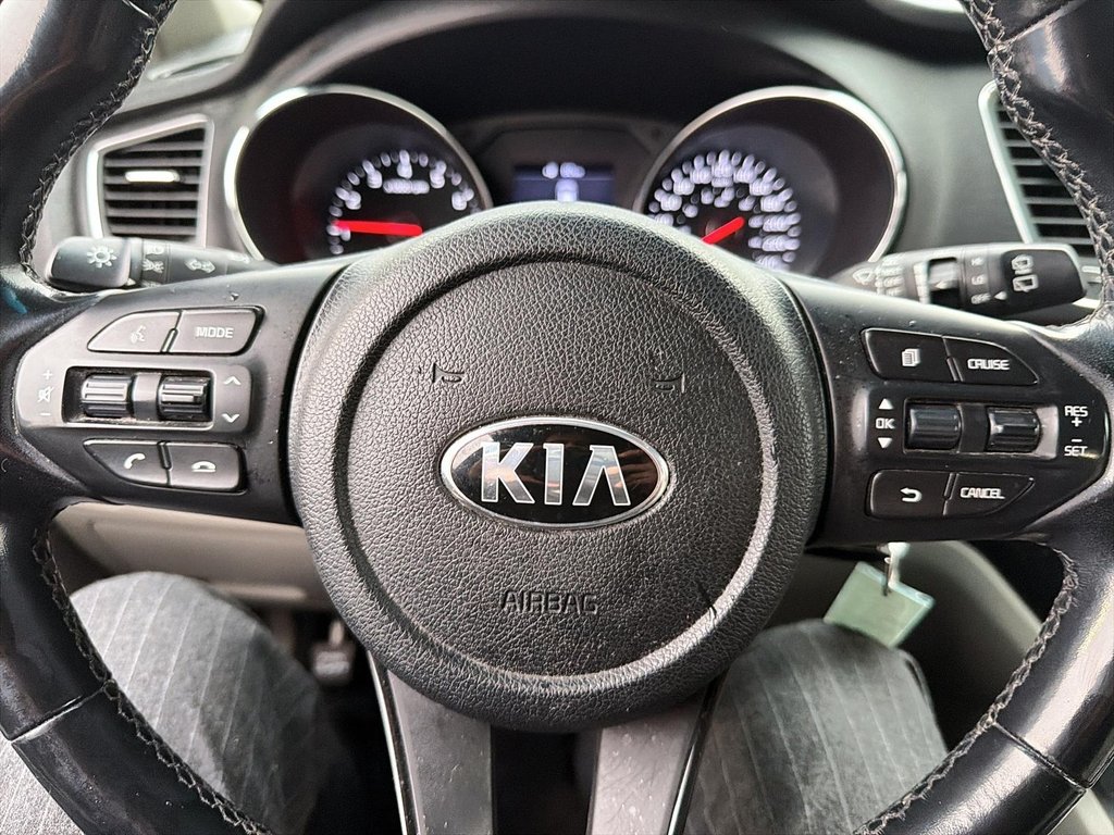 2020 Kia Sedona in Quebec, Quebec - 16 - w1024h768px
