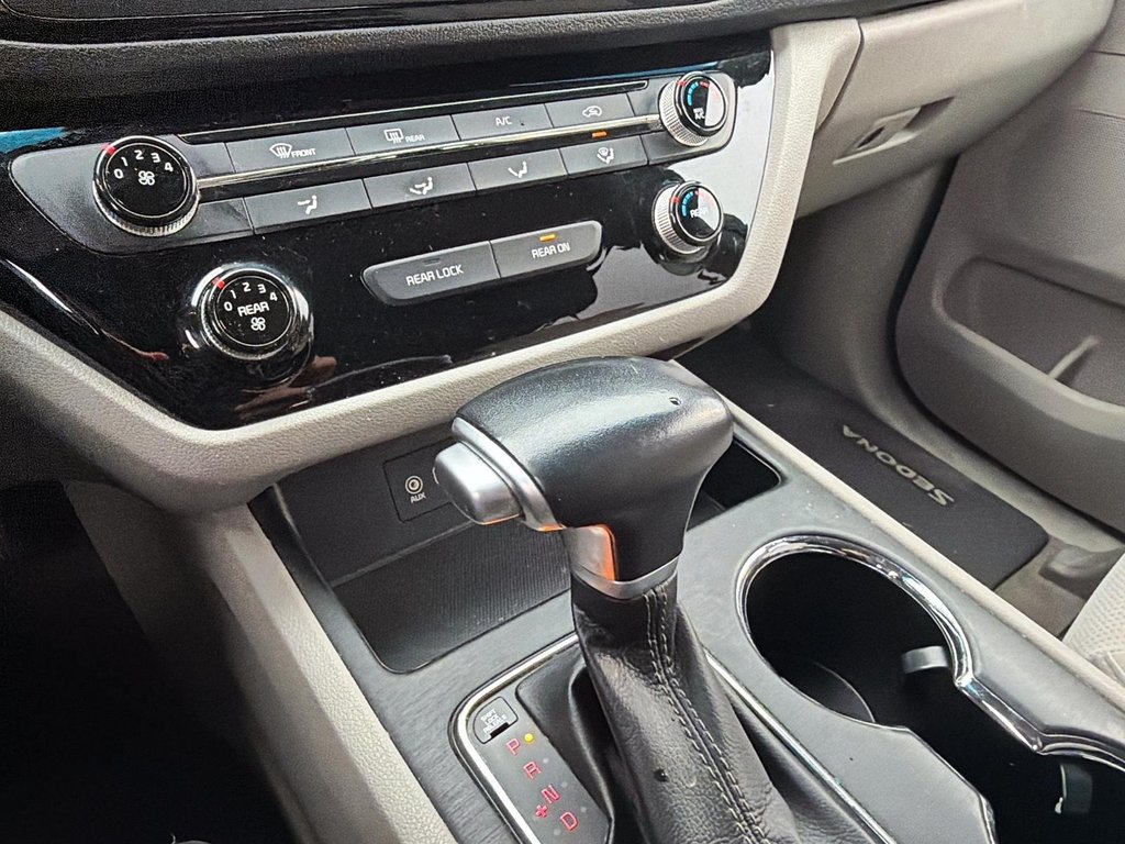 2020 Kia Sedona in Quebec, Quebec - 17 - w1024h768px