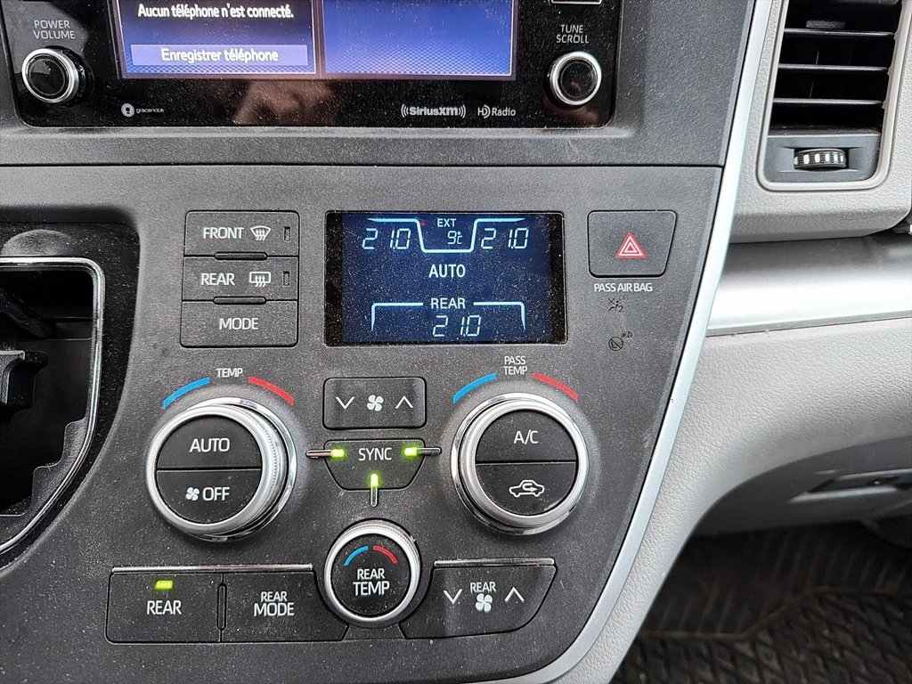 Toyota Sienna LE 2020 à Québec, Québec - 15 - w1024h768px