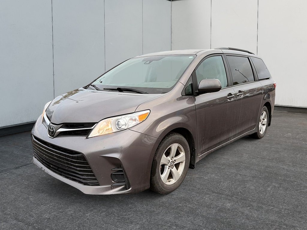 Toyota Sienna LE 2020 à Québec, Québec - 1 - w1024h768px