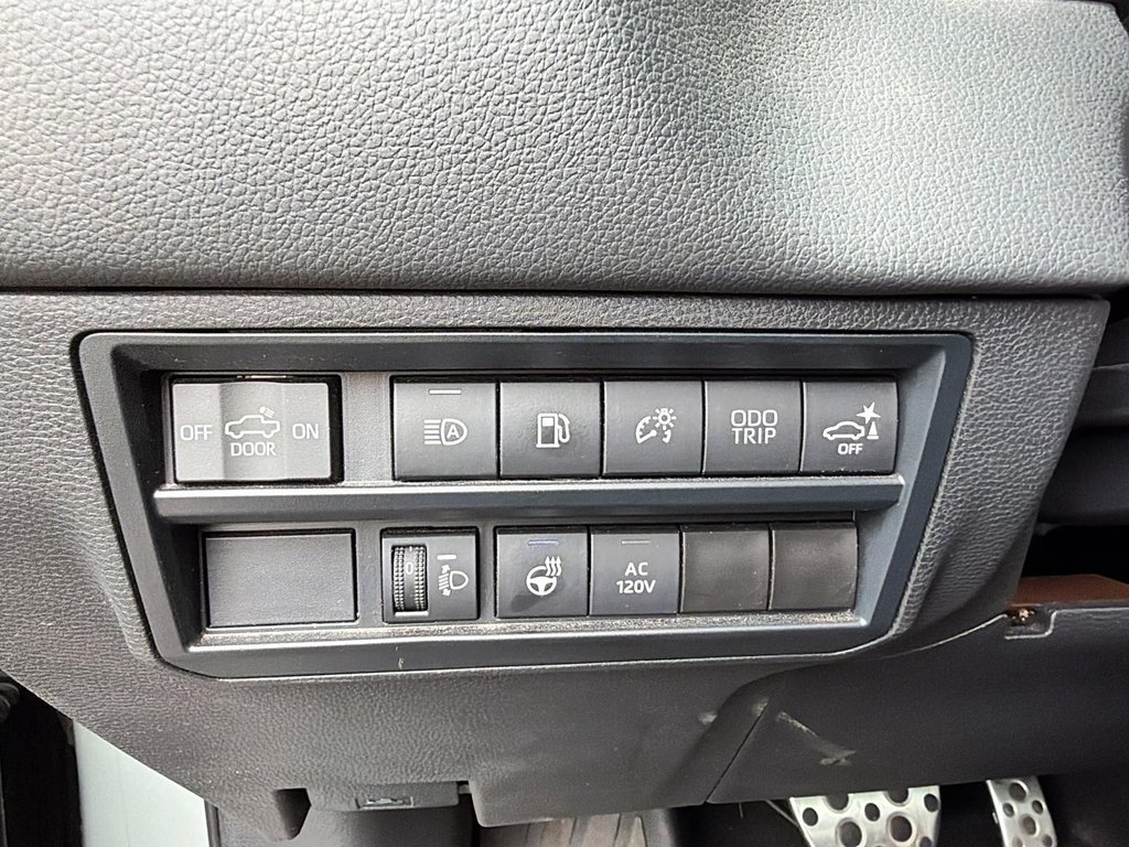 Toyota Tundra Limited Hybrid 2023 à Québec, Québec - 15 - w1024h768px