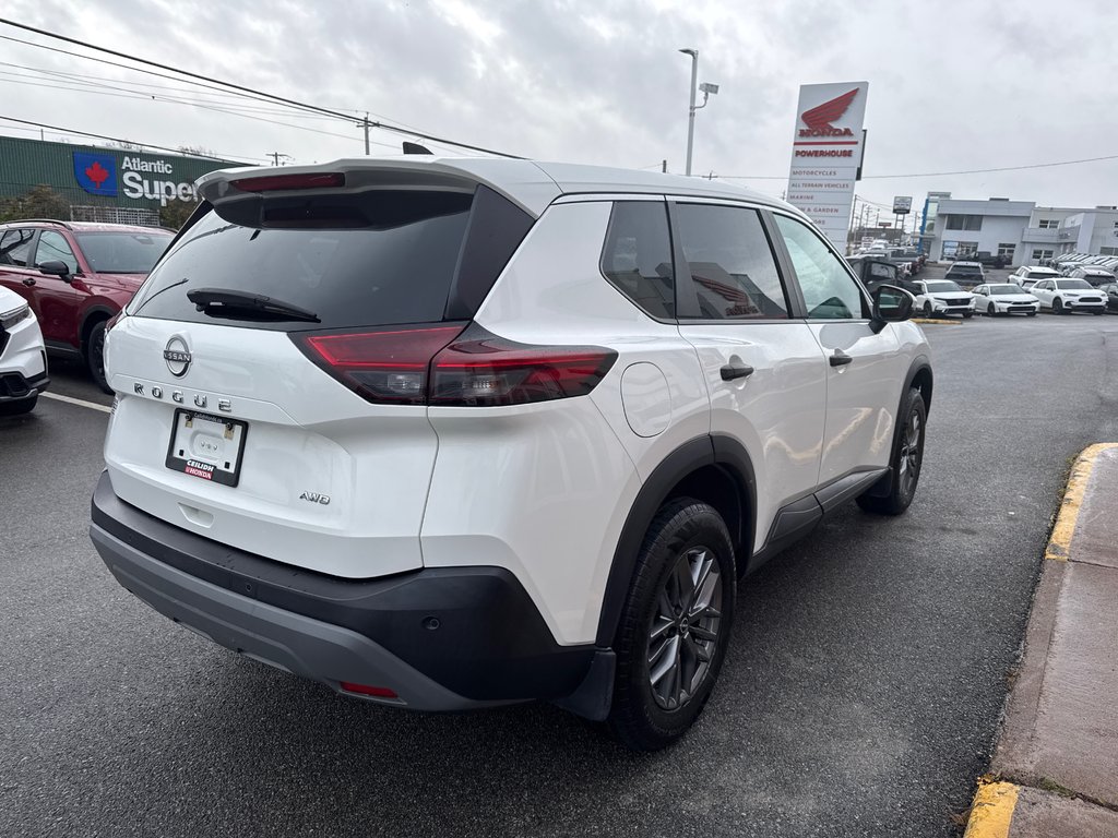 2022 Nissan Rogue S-7