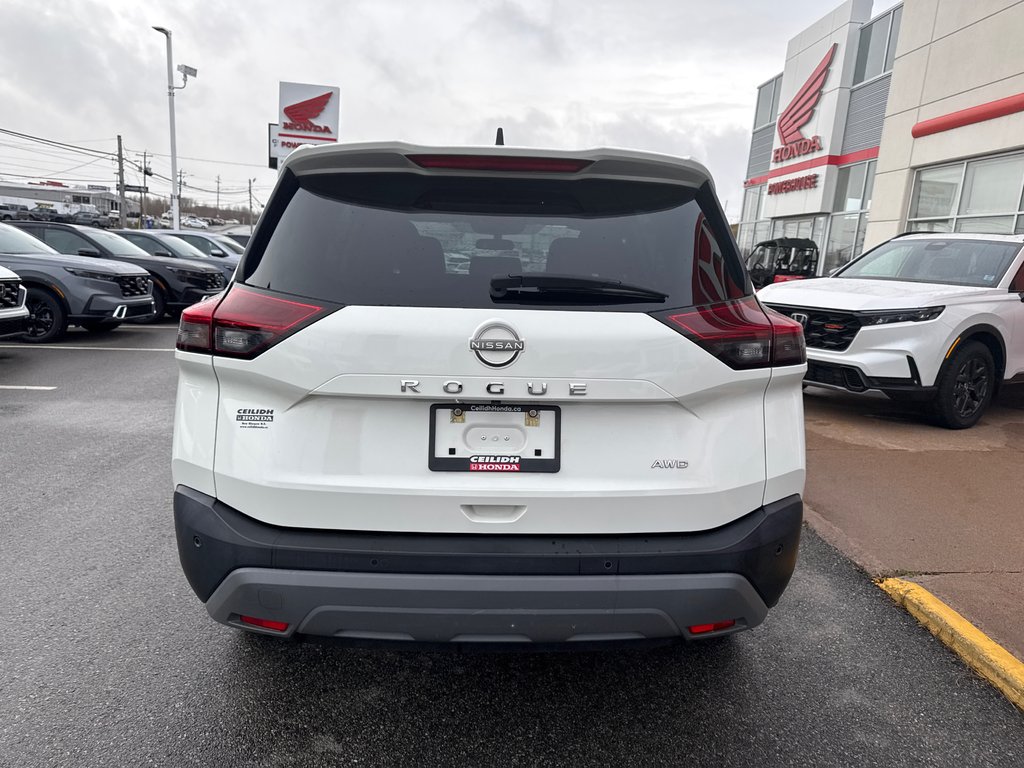 2022 Nissan Rogue S-6