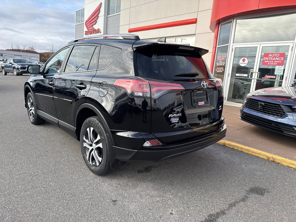 2016 Toyota RAV4 LE-5