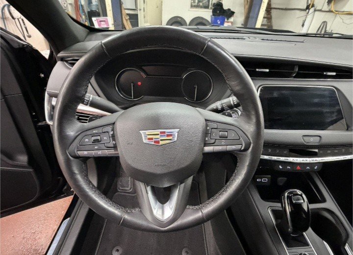 2022 Cadillac XT4 Luxury AWD in Montague, Prince Edward Island - 11 - w1024h768px
