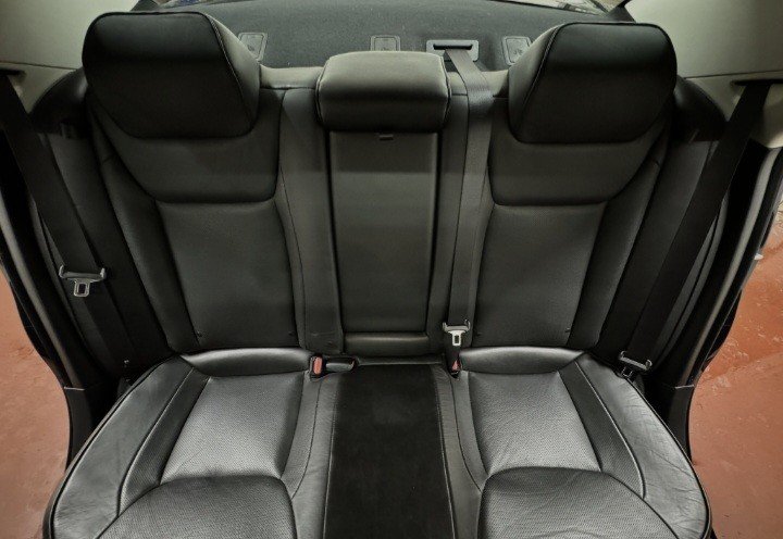 2019 Chrysler 300 Limited in Montague, Prince Edward Island - 14 - w1024h768px