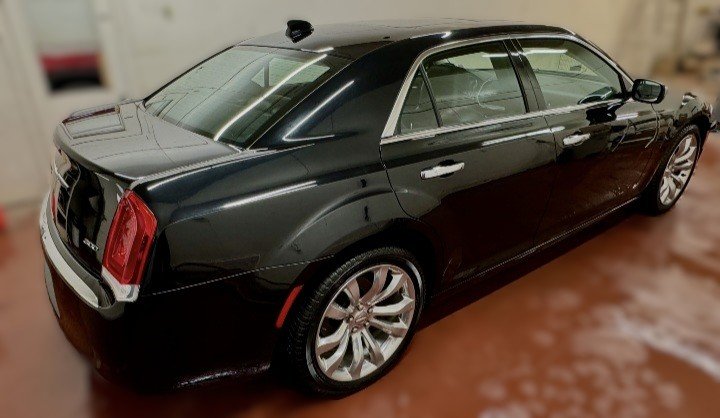 2019 Chrysler 300 Limited in Montague, Prince Edward Island - 2 - w1024h768px
