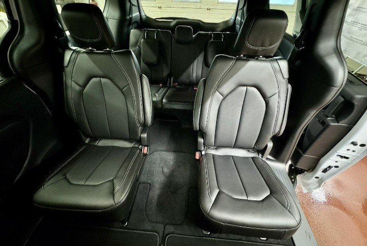 2026 Chrysler Grand Caravan SXT in Montague, Prince Edward Island - 14 - w1024h768px