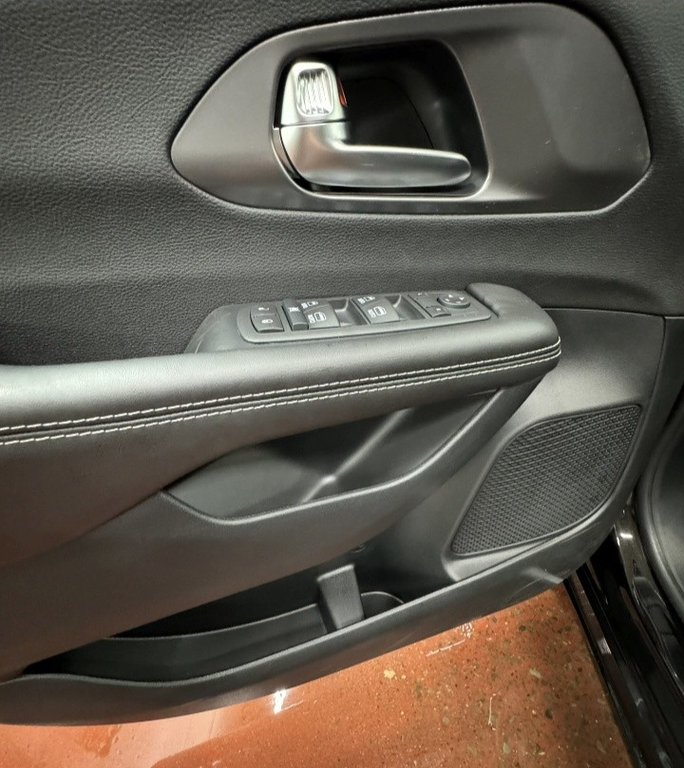 2026 Chrysler Grand Caravan SXT in Montague, Prince Edward Island - 8 - w1024h768px