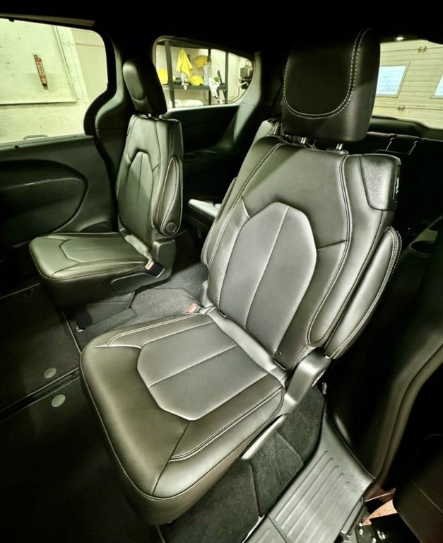 2026 Chrysler Grand Caravan SXT in Montague, Prince Edward Island - 14 - w1024h768px