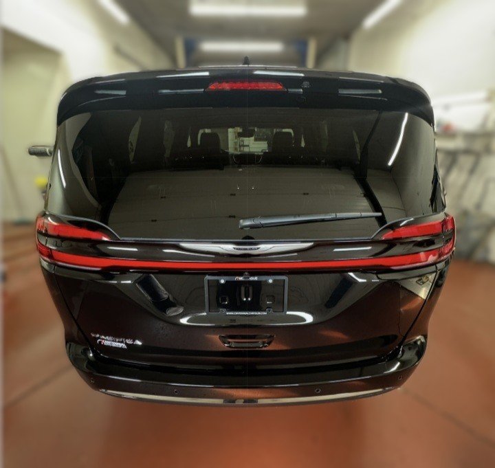 2026 Chrysler Pacifica SELECT in Montague, Prince Edward Island - 3 - w1024h768px