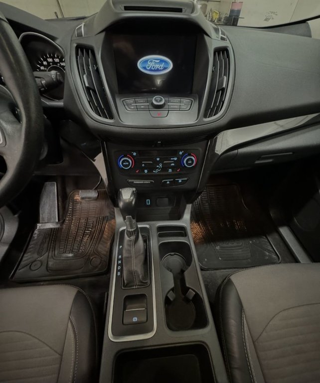 2017 Ford Escape SE AWD in Montague, Prince Edward Island - 12 - w1024h768px
