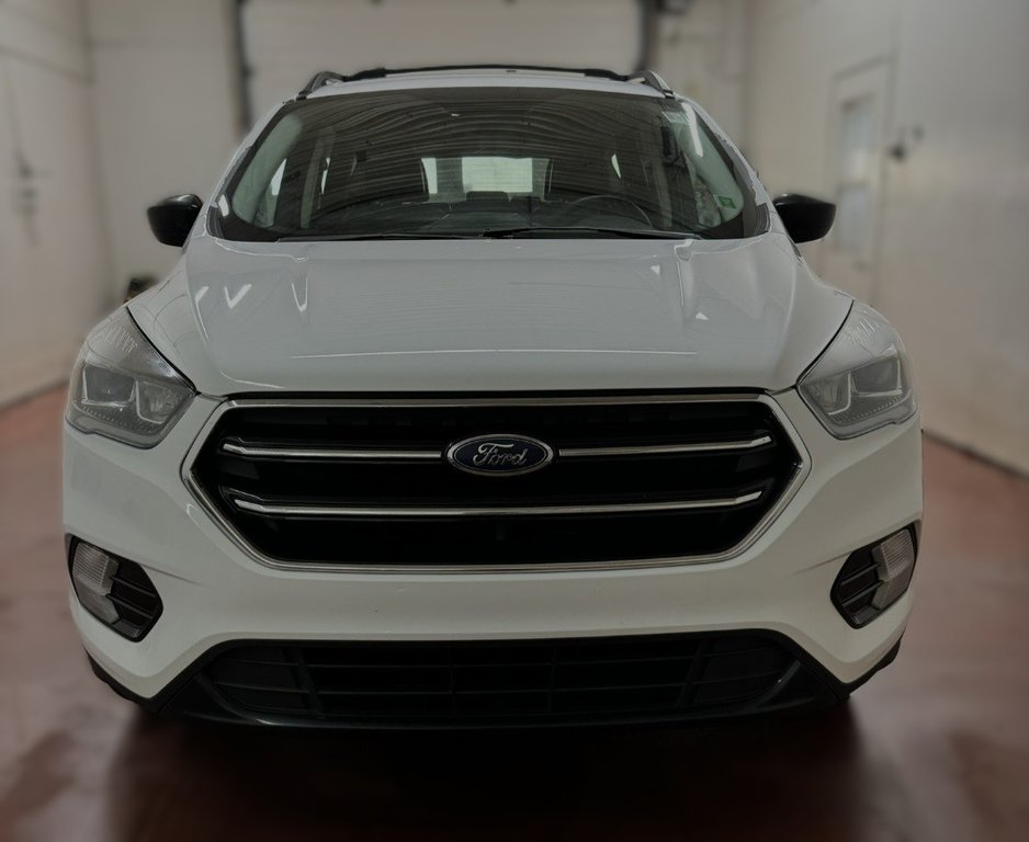 2017 Ford Escape SE AWD in Montague, Prince Edward Island - 6 - w1024h768px