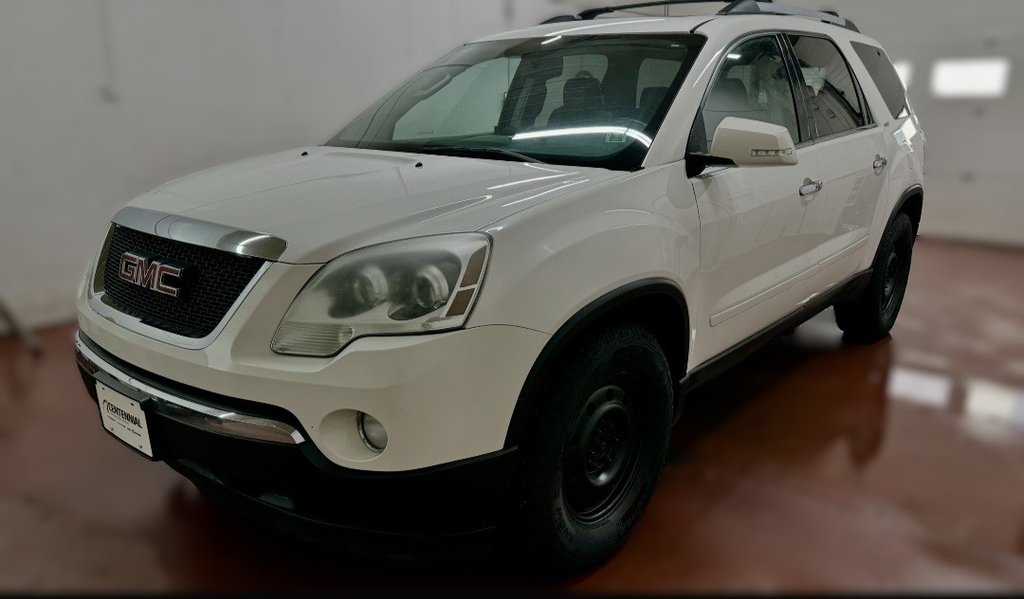 2010 GMC Acadia SLT1 in Montague, Prince Edward Island - 5 - w1024h768px