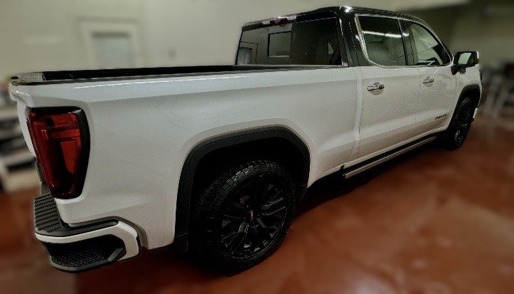 2023 GMC Sierra 1500 Denali 4x4 Crew Cab Duramax in Montague, Prince Edward Island - 2 - w1024h768px