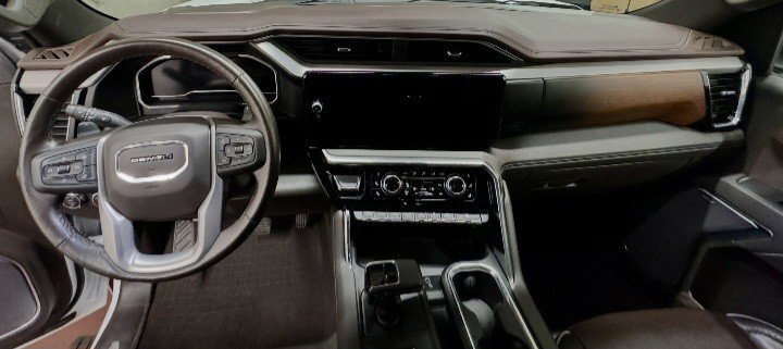 2023 GMC Sierra 1500 Denali 4x4 Crew Cab Duramax in Montague, Prince Edward Island - 13 - w1024h768px