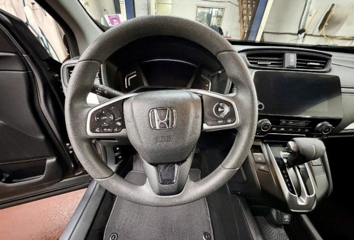 2017 Honda CR-V LX AWD in Montague, Prince Edward Island - 11 - w1024h768px