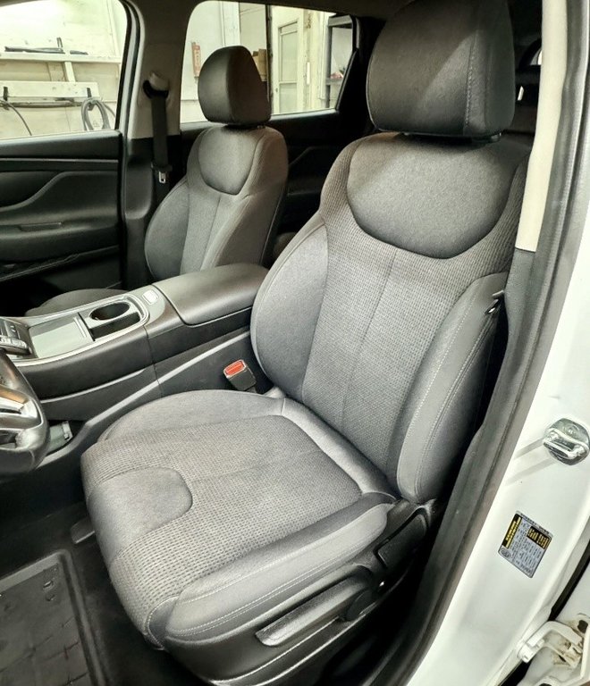 2022 Hyundai Santa Fe Essential AWD in Montague, Prince Edward Island - 10 - w1024h768px