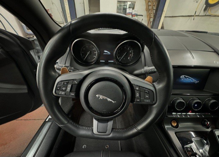 2017 Jaguar F-TYPE S in Montague, Prince Edward Island - 11 - w1024h768px