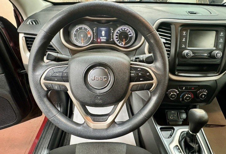 2018 Jeep Cherokee Sport in Montague, Prince Edward Island - 11 - w1024h768px