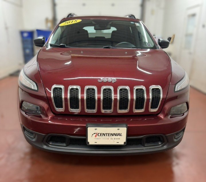 2018 Jeep Cherokee Sport in Montague, Prince Edward Island - 6 - w1024h768px