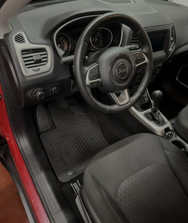 2019 Jeep Compass Sport 4x4 in Montague, Prince Edward Island - 9 - w1024h768px