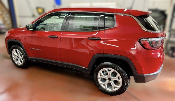 Jeep COMPASS SPORT 2025 à Montague, Île-du-Prince-Édouard - 4 - w1024h768px