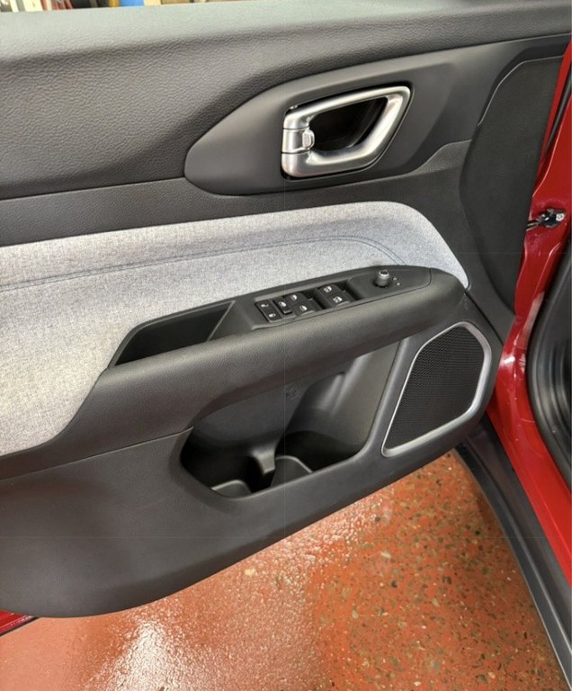 Jeep COMPASS SPORT 2025 à Montague, Île-du-Prince-Édouard - 8 - w1024h768px