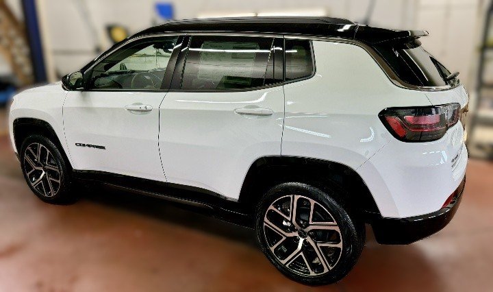 2025 Jeep COMPASS LIMITED in Montague, Prince Edward Island - 4 - w1024h768px