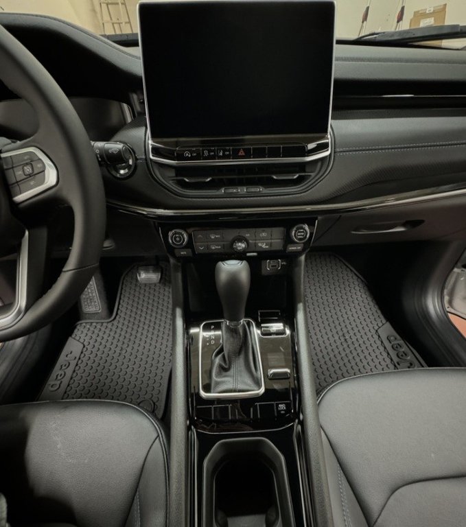2025 Jeep Compass ALTITUDE in Montague, Prince Edward Island - 12 - w1024h768px