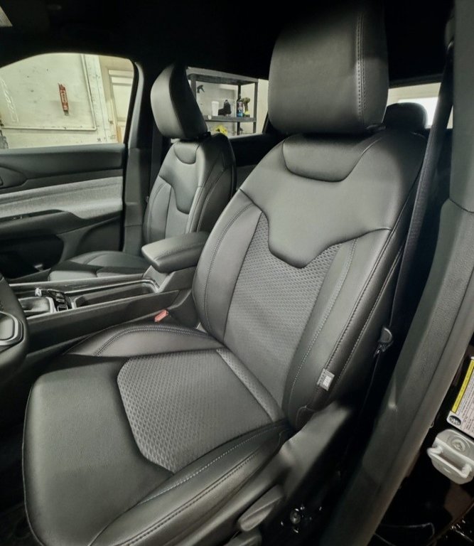 2025 Jeep Compass NORTH in Montague, Prince Edward Island - 10 - w1024h768px