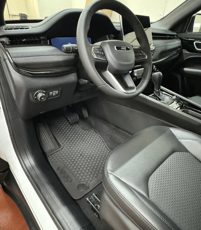 2026 Jeep Compass NORTH in Montague, Prince Edward Island - 9 - w1024h768px