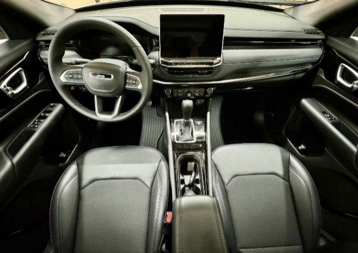 2026 Jeep Compass NORTH in Montague, Prince Edward Island - 13 - w1024h768px